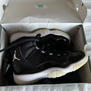 Air Jordan 11 retro (GS)